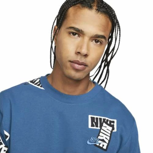 Hoodies & Sweatshirts Men's Nike Sportswear Sport Essentials+ All Over Graphic Crewneck Sweatshirt 4 Hoodies & Sweatshirts Men's Nike Sportswear Sport Essentials+ All Over Graphic Crewneck Sweatshirt - Image 2