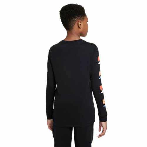 Shirts Boys' Nike Sportswear Graphic Long Sleeve T-Shirt 5 Shirts Boys' Nike Sportswear Graphic Long Sleeve T-Shirt - Image 3