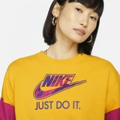 Hoodies & Sweatshirts Women's Nike Sportswear Oversized Colorblock Fleece Crewneck Sweatshirt -Nike popular store unnamed file 1382