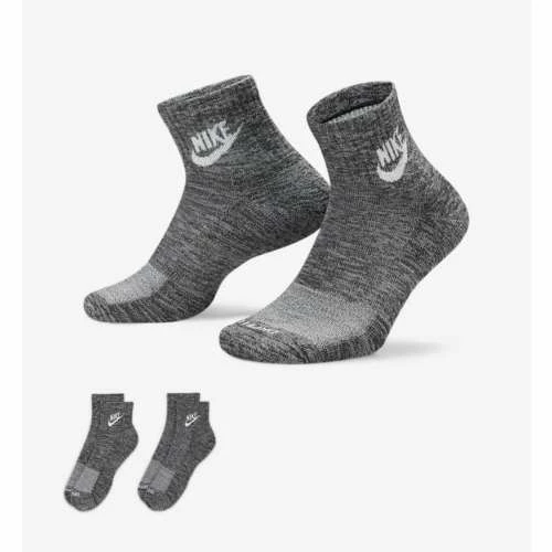 Men's Nike Everyday Plus Cushioned 2 Pack Quarter Socks 3 Men's Nike Everyday Plus Cushioned 2 Pack Quarter Socks