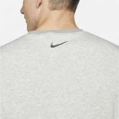 Shirts Men's Nike Yoga Crew Sweatshirt 9 Shirts Men's Nike Yoga Crew Sweatshirt -Nike popular store unnamed file 1898