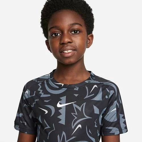 Shirts Boys' Nike Performance Novelty T-Shirt 5 Shirts Boys' Nike Performance Novelty T-Shirt - Image 3