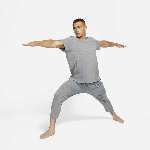 Shirts Men's Nike Yoga Dri-FIT Short Sleeve Shirt 5 Shirts Men's Nike Yoga Dri-FIT Short Sleeve Shirt - Image 3