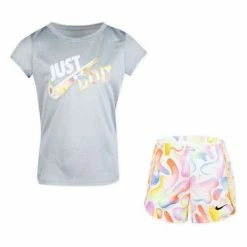 Sets & Onesies Toddler Girls' Nike Freeze Tag T-Shirt And Shorts Set