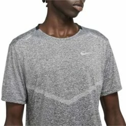 Shirts Men's Nike Dri-FIT Rise 365 Tech Knit T-Shirt 8 Shirts Men's Nike Dri-FIT Rise 365 Tech Knit T-Shirt -Nike popular store unnamed file 2883