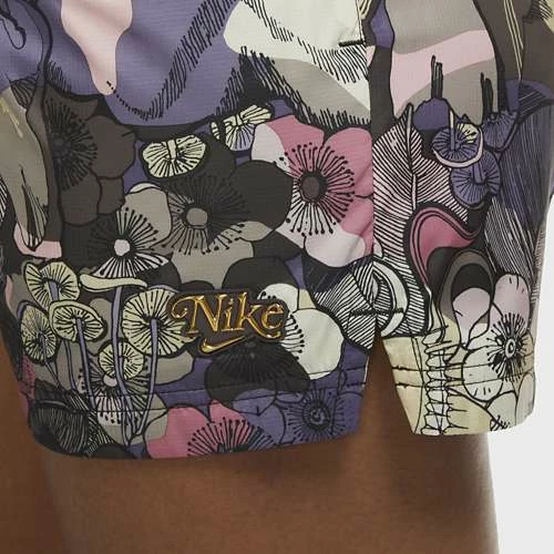 Women's Nike Sportswear Femme Retro Shorts 4 Women's Nike Sportswear Femme Retro Shorts - Image 2