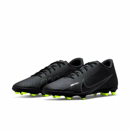 Men's Nike Mercurial Vapor 15 Club MG Molded Soccer Cleats 5 Men's Nike Mercurial Vapor 15 Club MG Molded Soccer Cleats - Image 3