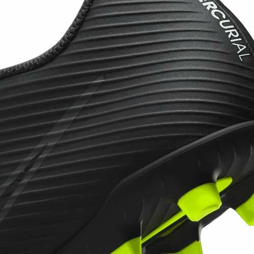 Men's Nike Mercurial Vapor 15 Club MG Molded Soccer Cleats 11 Men's Nike Mercurial Vapor 15 Club MG Molded Soccer Cleats - Image 9