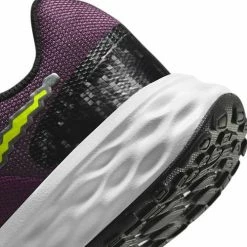 Sneakers & Athletic Shoes Girls' Nike Revolution 6 SE Running Shoes -Nike popular store unnamed file 4958